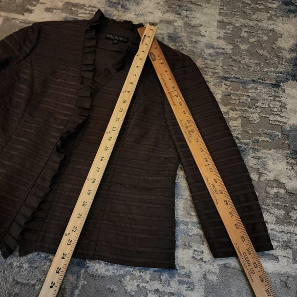Lafayette 148 brown linen cotton ruffle blazer.  Women's size 14. - Picture 15 of 15